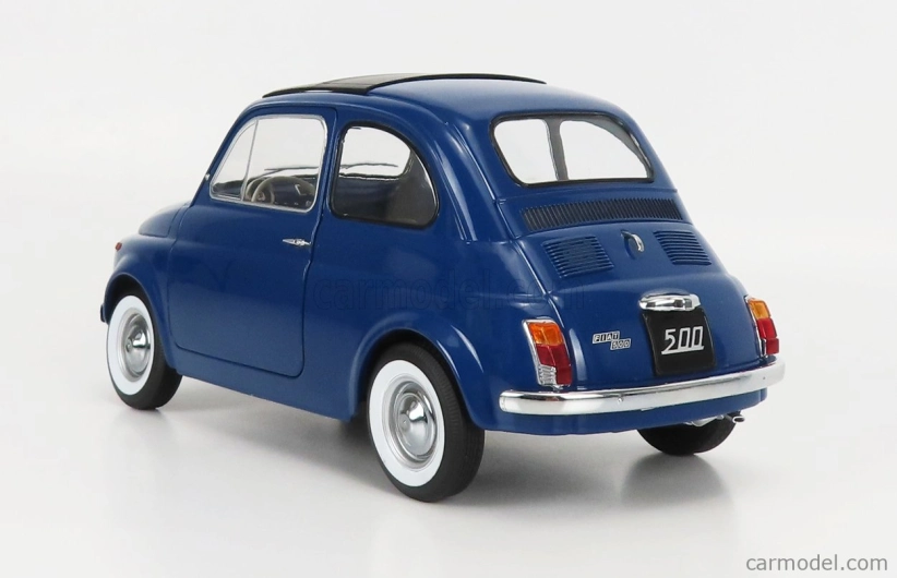 Fiat 500 1968 v mierke 1:12 modrá