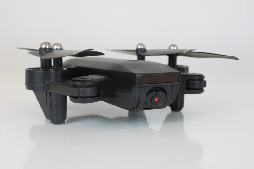 Dron DM107s, černá
