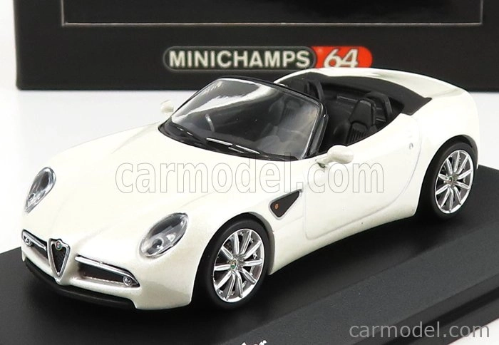 Minichamps Alfa romeo 8c Competizione Spider 2008 1:64 Bílá