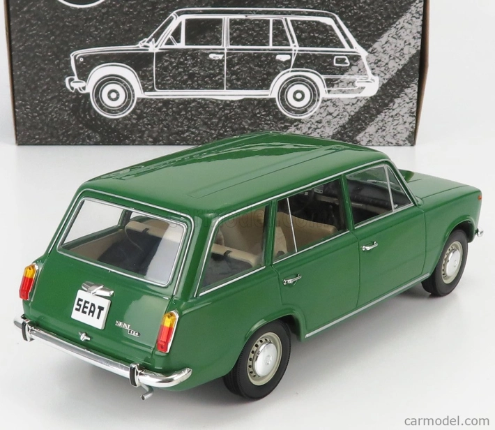 Triple9 Seat fiat 124 Familiare 1968 1:18 Zelená