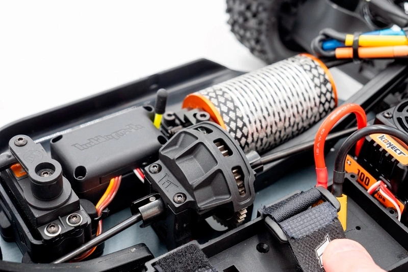 RC auto SPIRIT NXT RR BRUSHLESS buggy, žlutá