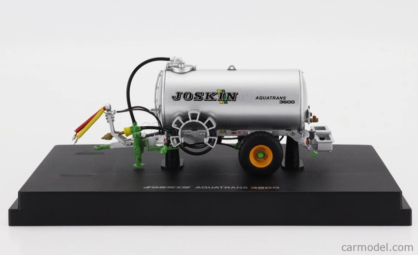 Universal hobbies Joskin Aquatrans 3600 Tanker Trailer 2010 1:32 Silver