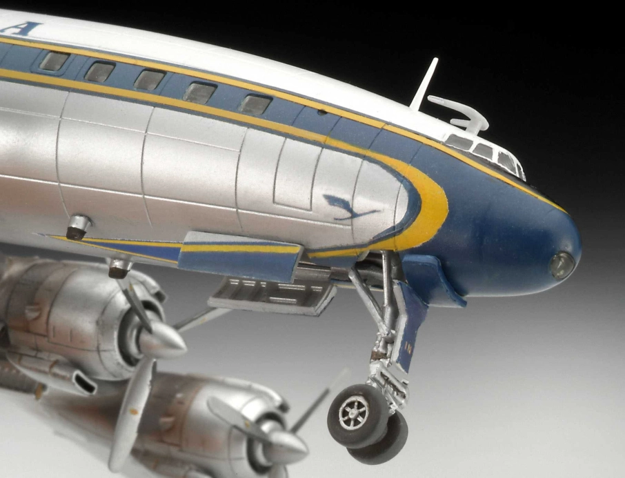 Plastic ModelKit letadlo 03745 - Lockheed L.1049G Super Constellation Lufthansa (1:144)