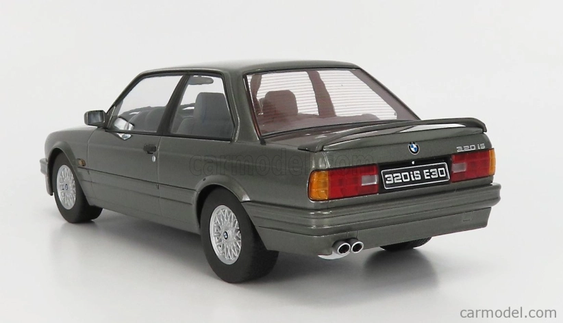 Kk-scale BMW 3-series 320is Italy M3 (e30) 1989 1:18 Grey Met
