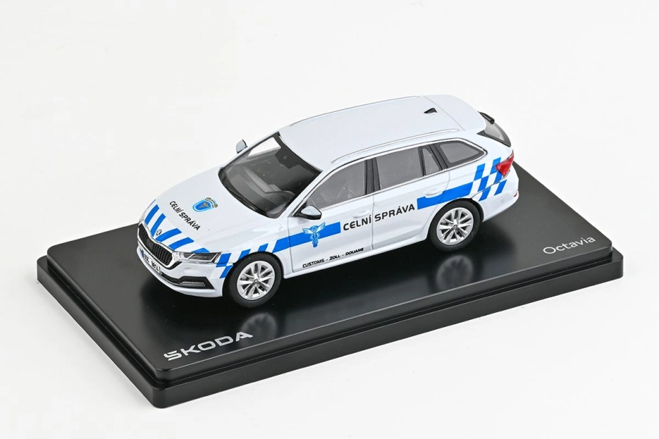 Abrex Škoda Octavia IV Combi (2020) 1:43 - Colná správa