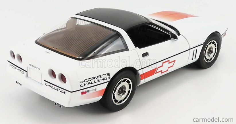 Greenlight Chevrolet Corvette C4 1988 1:18 Bílá Červená