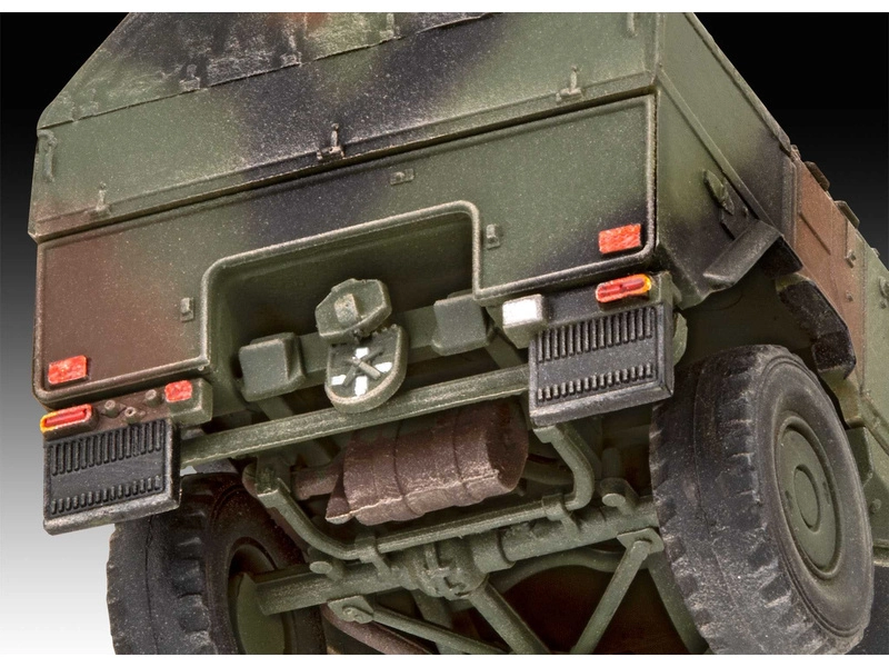 Revell ATF Dingo 1 (1:72) (súprava)
