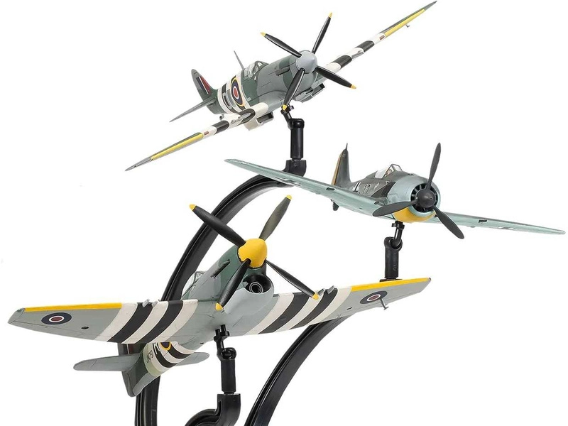 Airfix D-Day Fighters (1:72) (darčeková súprava)