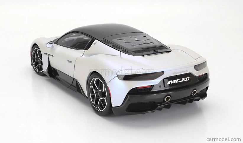 Bbr-models Maserati Mc20 Gloss Black Roof 2020 1:18 Bianco Audace - Biela