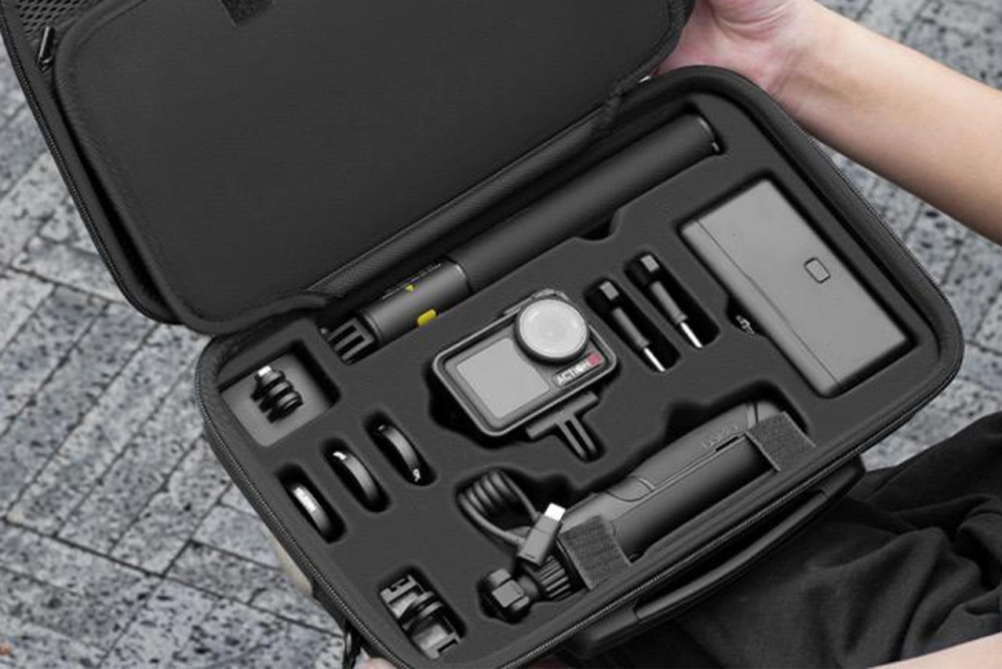 DJI Action 5 Pro - Velké PU pouzdro pro DJI Action 5 Pro a multifunkční nabíjecí rukojeť