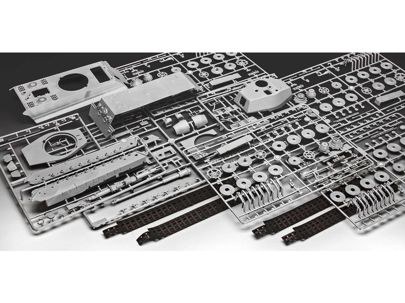 Revell Tiger II Ausf. B (1:35) (súprava)