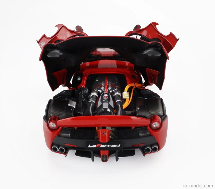Bbr-models Ferrari Laferrari 2013 - Čierne disky 1:18 Rosso Corsa Red