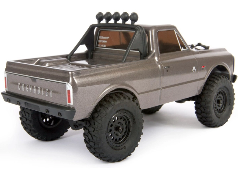 Axial SCX24 Chevrolet C10 1967 1:24 4WD RTR strieborný