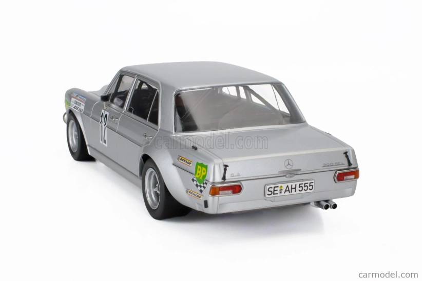 Werk83 Mercedes benz 300 Sel 6.8 Amg N 12 12h Paul Ricard 1971 Klaus Behrmann - Jean Pierre Jabouille - Jose Dolhem 1:18 Striebro