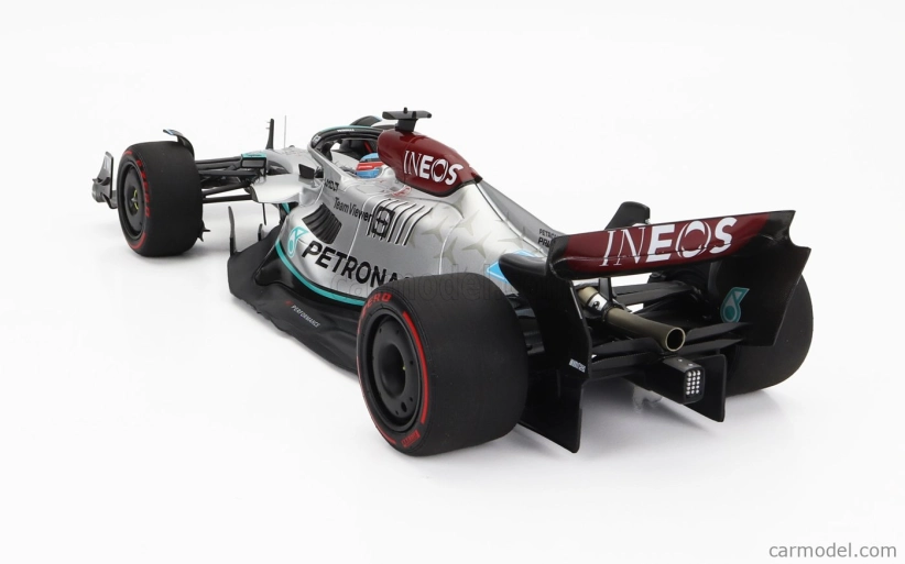 Minichamps Mercedes gp F1 W13e Mercedes-amg Petronas F1 N 63 1:18, stříbrná