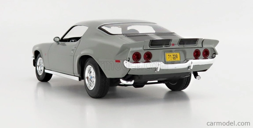 Maisto Chevrolet Camaro Z/28 Coupe 1971 1:18 Grey Met