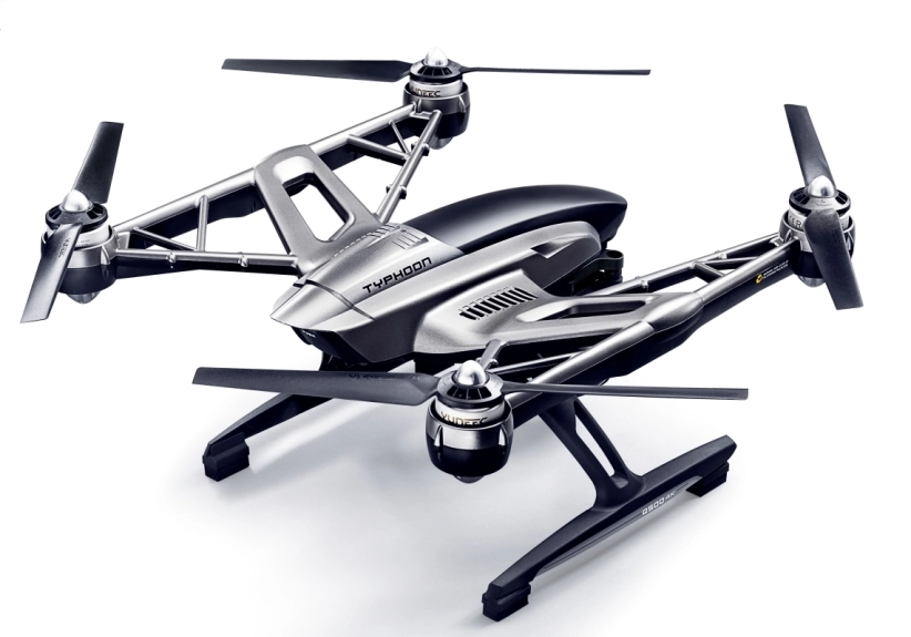 RC dron YUNEEC Q500 4K TYPHOON + kufr