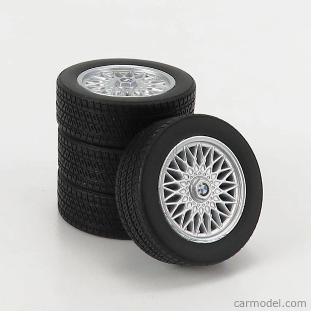 Kk-scale Accessories Sada kol a ráfků 17' pro BMW 3-series Alpina (e30) 1988 1:18