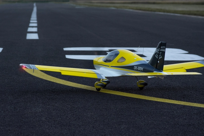 KAVAN Bristell B23 1600 mm ARF – biela