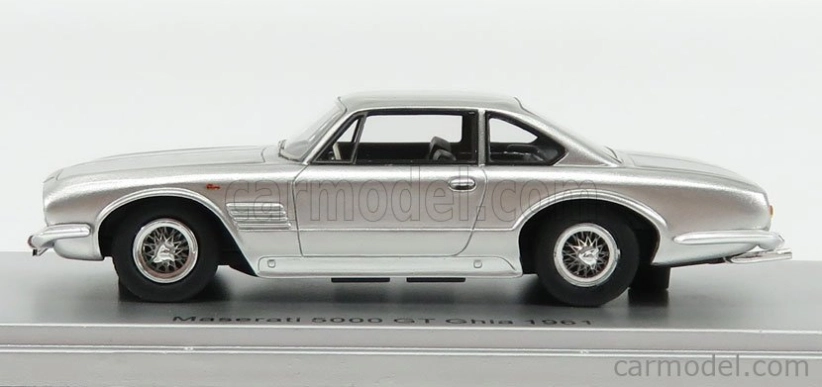 Kess-model Maserati 5000 Gt Ghia Osobný automobil F.innocenti 1961 1:43 Strieborný