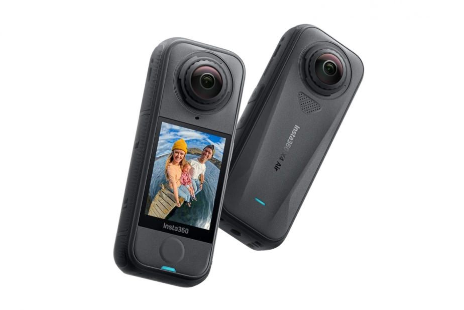 Insta360 X4 Air Starter Bundle (černá)