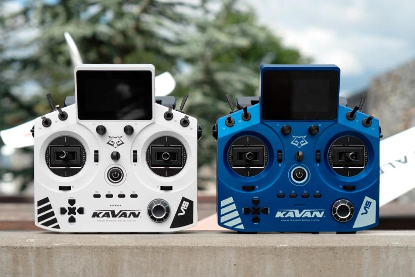 Vysílač KAVAN V15 - Modrý, 24kanálový