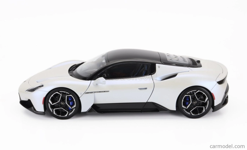 Bbr-models Maserati Mc20 Gloss Black Roof 2020 1:18 Bianco Audace - Biela