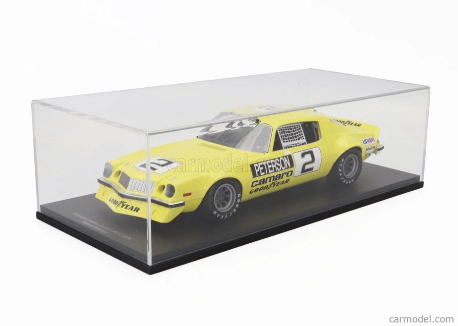 Spark-model Chevrolet Camaro N 2 Iroc Daytona Season 1974-1975 Ronnie Peterson 1:18 Žltá