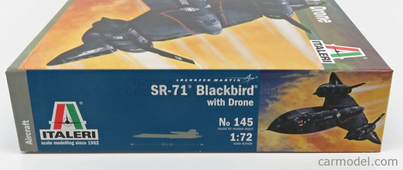 Italeri Lockheed martin Sr-71 Blackbird With Drone 1968 1:72 /