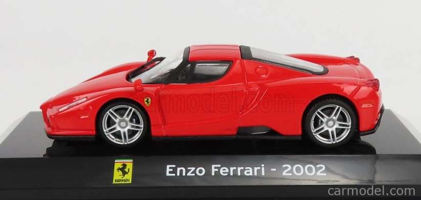 Edicola Ferrari Enzo 2002 - Con Vetrina - S vitrínou 1:43 červená