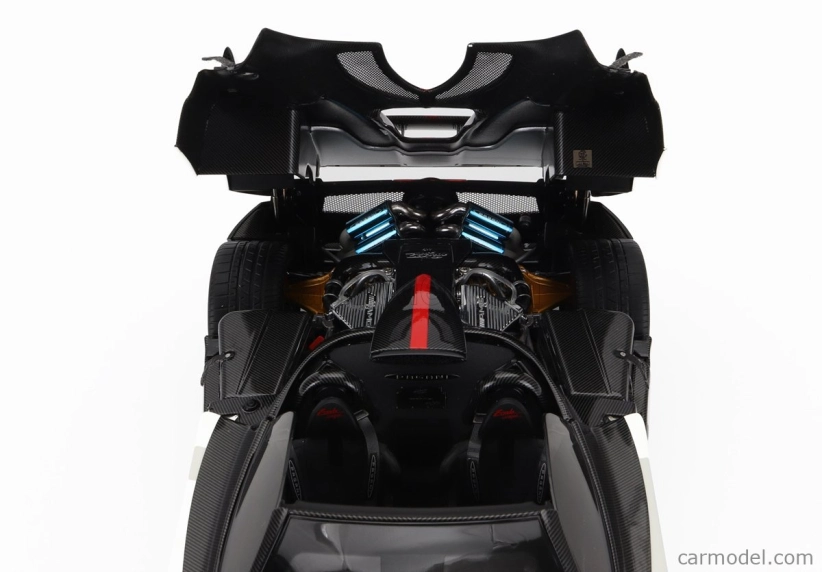 Almost-real Pagani Zonda 5 Cinque Roadster 2009 1:18 Bílý Černý Uhlík