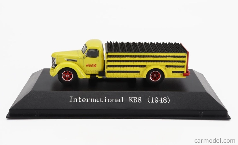 Edicola International Kb8 Truck With Bottle Coca-cola 1948 1:72 Žlutá