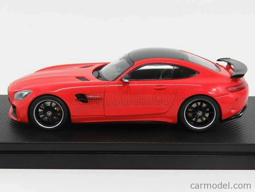 BAZAR - Almost-real Mercedes benz Gt-r Amg V8 Biturbo 2017 1:43 Red