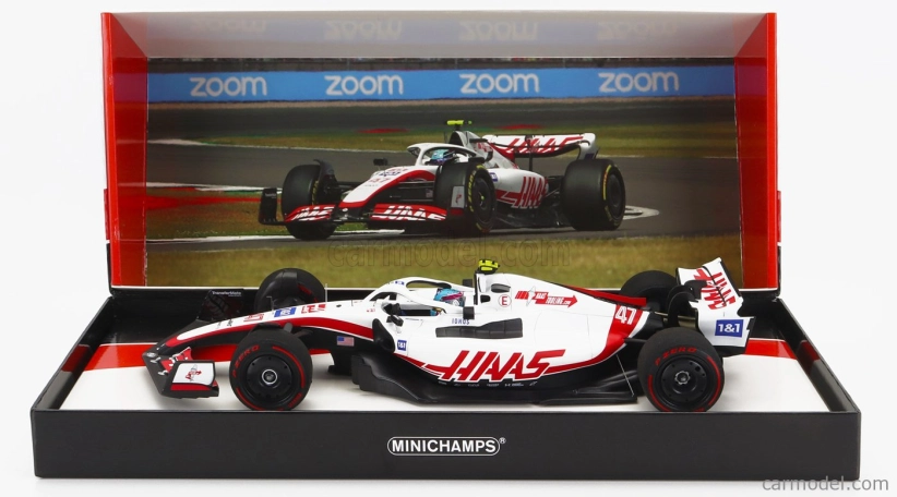 Minichamps Haas F1 Vf-22 Ferrari Team Haas N 47 1:18, bíločervená