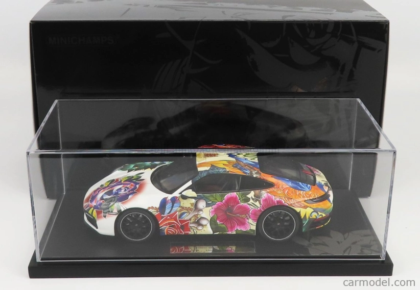 Minichamps Porsche 911 Carrera 4s Coupe Flower Design 2019 1:18 Různé