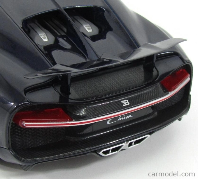 Bburago Plus Bugatti Chiron 1:18 modrá