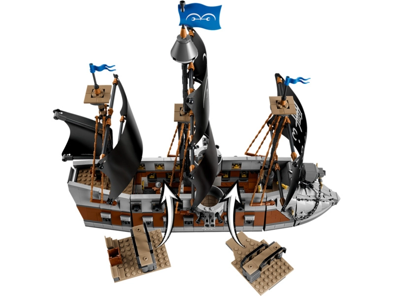 LEGO ONE PIECE - Garpova námořní válečná loď
