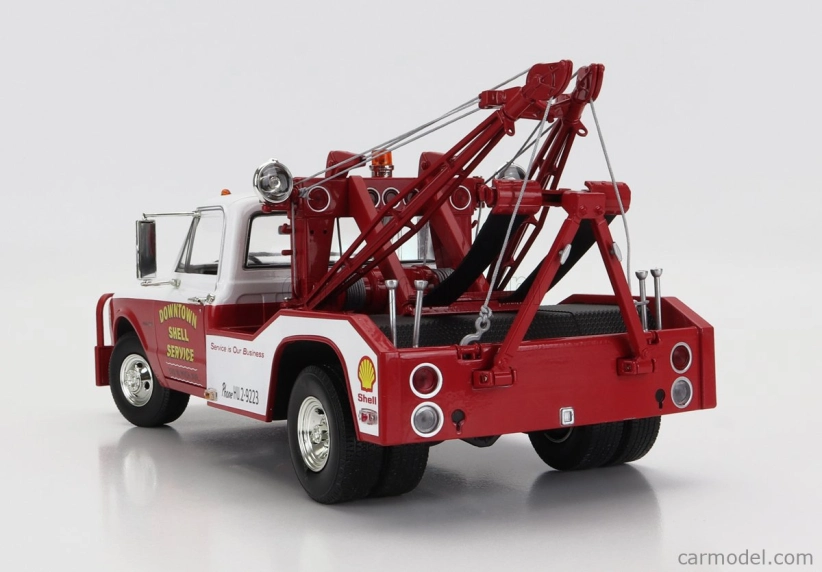 Greenlight Chevrolet C-30 Truck 1972 Odtahový vůz 1:18, bílá