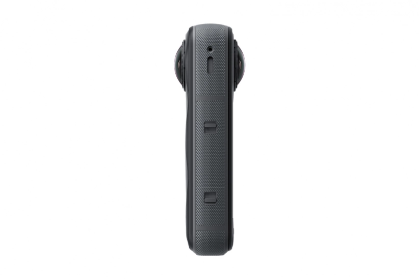 Insta360 X5