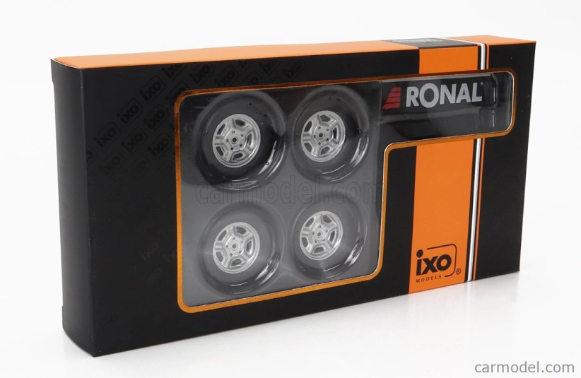 Ixo-models Príslušenstvo Cavalletto Supporto 4x Pneumatici Ronal - Kovový nosič so 4x pneumatikami 1:18 čierno-strieborný