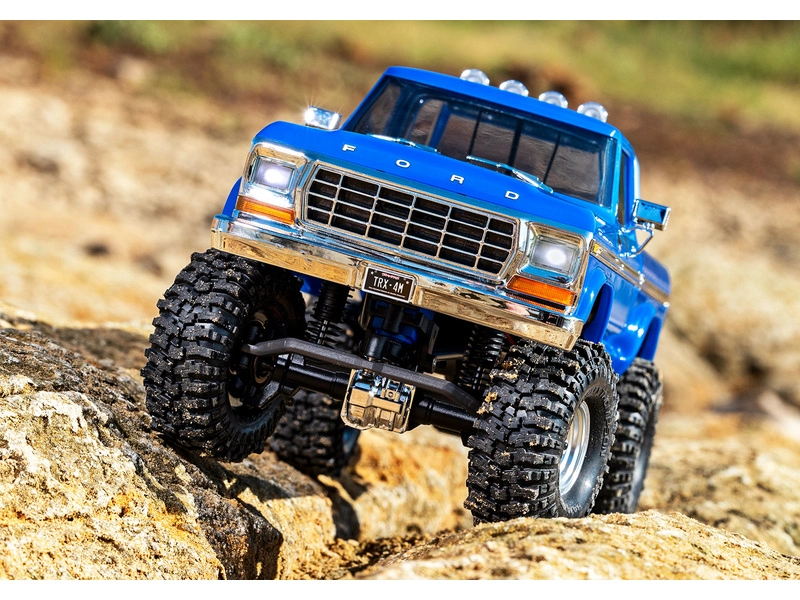 RC auto Traxxas TRX4-M Ford F-150 1979 1:18 RTR, modré