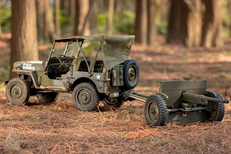 1:12 1941 Willys MB Protitankové delo