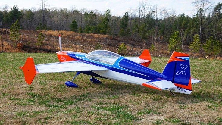70" Extra 300 EXP V2 - oranžová/modrá/biela 1,77m - el. Verzia