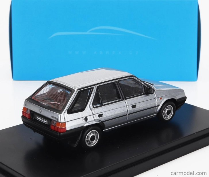 Abrex Škoda Forman Sw Station Wagon 1993 1:43 Grey Met