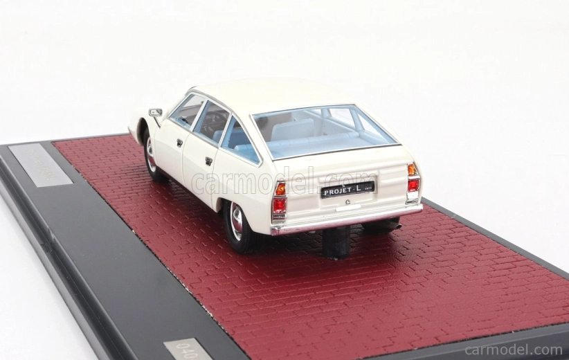 Matrix modely Citroen Projet L 1971 1:43 Biela