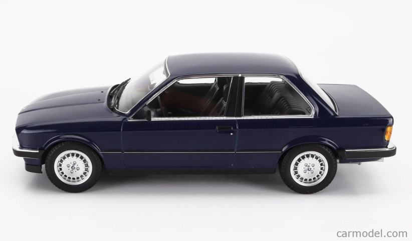 Minichamps BMW radu 3 323i 1982 1:18 modrá