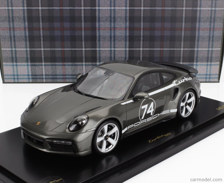 Spark-model Porsche 911 992 Coupe N 74 50th Anniversary 2023 - Con Vetrina - S vitrínou 1:18 Green Aventurine