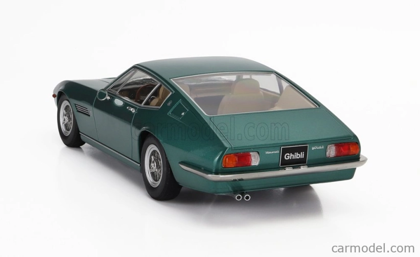 Maserati Ghibli Coupe 1969 v mierke 1:18 Green Met