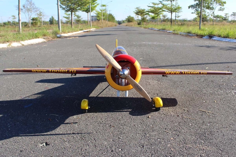 Yak 54 1,85 m
