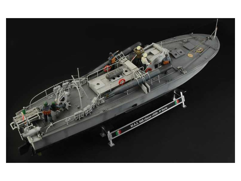 Italeri M.A.S. 563/568 s posádkou (1:35)